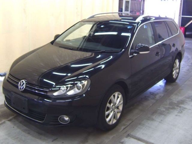 78543 Volkswagen Golf variant 1KCAV 2012 г. (TAA Tohoku)